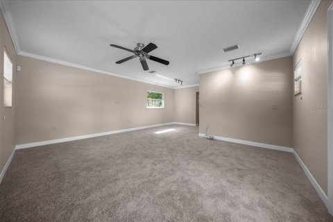 House in Ocala, Florida 3 bedrooms, 230.21 sq.m. № 2112341 - photo 19