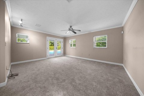 House in Ocala, Florida 3 bedrooms, 230.21 sq.m. № 2112341 - photo 20
