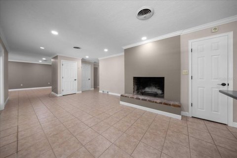 House in Ocala, Florida 3 bedrooms, 230.21 sq.m. № 2112341 - photo 14