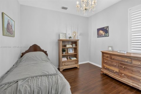Villa ou maison à vendre à Weston, Floride: 6 chambres, 280.94 m2 № 2285979 - photo 14