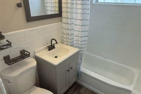 Condominio en venta en Miami Beach, Florida, 37.72 m2 № 1937962 - foto 13