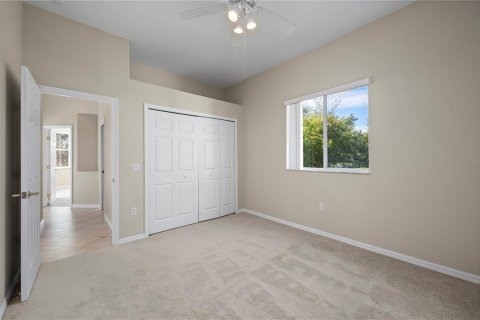 House in North Port, Florida 3 bedrooms, 189.99 sq.m. № 2391396 - photo 15