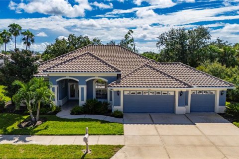 House in North Port, Florida 3 bedrooms, 189.99 sq.m. № 2391396