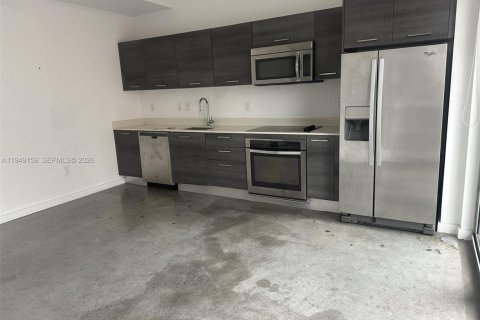 Кондоминиум с 1 спальней в Майами, Флорида № 2006590