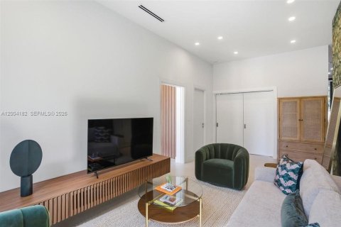 Villa ou maison à vendre à Miami Beach, Floride: 4 chambres, 267 m2 № 2068534 - photo 8