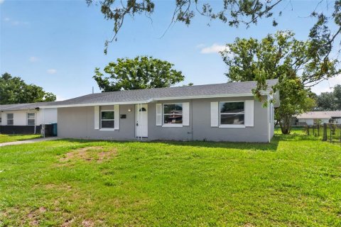 Villa ou maison à vendre à Orlando, Floride: 5 chambres, 116.13 m2 № 2129489 - photo 10