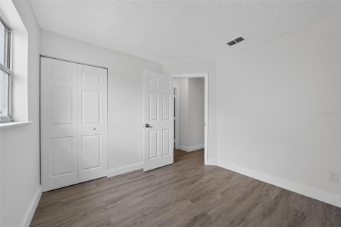 Villa ou maison à vendre à Orlando, Floride: 5 chambres, 116.13 m2 № 2129489 - photo 22