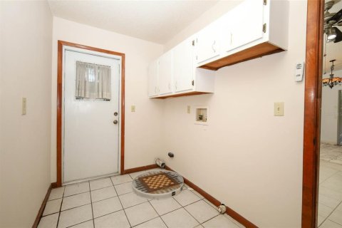 Villa ou maison à vendre à Sanford, Floride: 3 chambres, 194.17 m2 № 2415582 - photo 11