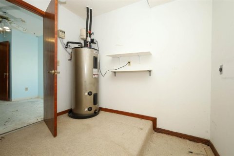Villa ou maison à vendre à Sanford, Floride: 3 chambres, 194.17 m2 № 2415582 - photo 20