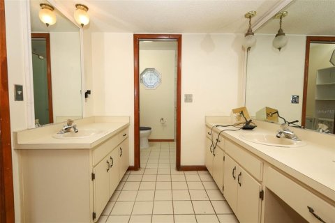 Villa ou maison à vendre à Sanford, Floride: 3 chambres, 194.17 m2 № 2415582 - photo 26