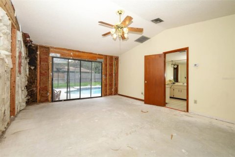 Villa ou maison à vendre à Sanford, Floride: 3 chambres, 194.17 m2 № 2415582 - photo 25