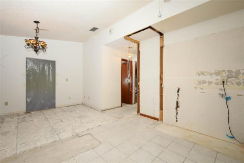 Villa ou maison à vendre à Sanford, Floride: 3 chambres, 194.17 m2 № 2415582 - photo 7