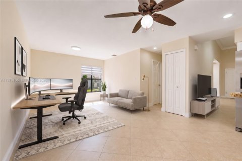 Casa en venta en Miami, Florida, 3 dormitorios, 127.46 m2 № 2254000 - foto 8
