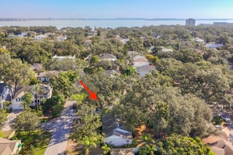 Villa ou maison à vendre à Tampa, Floride: 2 chambres, 110.74 m2 № 2156825 - photo 5