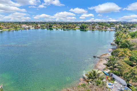 Купить виллу или дом в Хайалиа, Флорида 4 спальни, 148.46м2, № 2051024 - фото 9