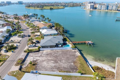Land in Saint Petersburg, Florida № 1575009 - photo 2