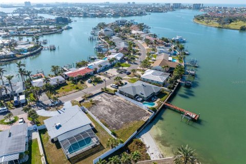Land in Saint Petersburg, Florida № 1575009 - photo 3