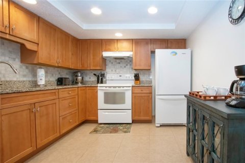 Condo in Sarasota, Florida, 2 bedrooms  № 1733992 - photo 30
