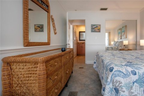 Condo in Sarasota, Florida, 2 bedrooms  № 1733992 - photo 18