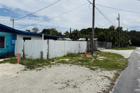 Commercial property in Weeki Wachee, Florida 78.04 sq.m. № 2198342 - photo 5