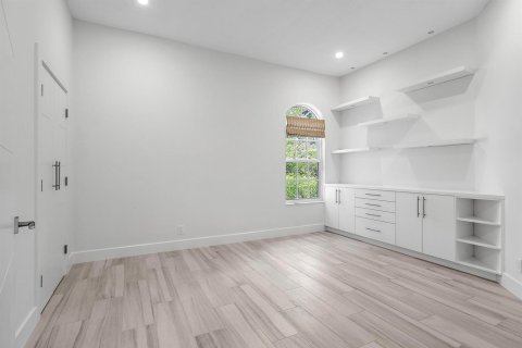 Townhouse in West Palm Beach, Florida 3 bedrooms, 180.97 sq.m. № 2248177 - photo 15