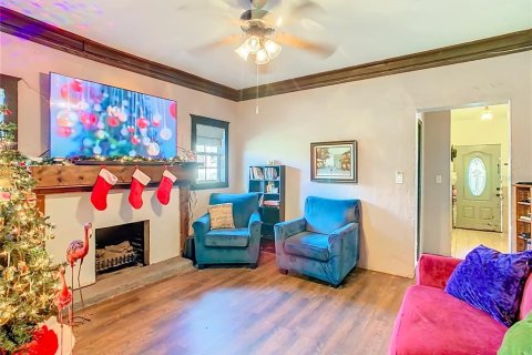 Villa ou maison à vendre à Haines City, Floride: 5 chambres, 125.6 m2 № 2130187 - photo 4