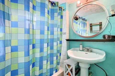 Villa ou maison à vendre à Haines City, Floride: 5 chambres, 125.6 m2 № 2130187 - photo 16