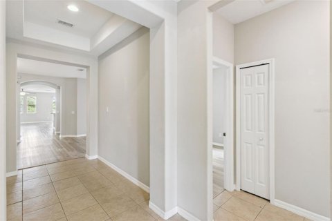 Купить виллу или дом в Уиндермир, Флорида 12 комнат, 223.99м2, № 2110522 - фото 4