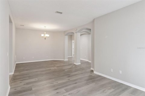 Купить виллу или дом в Уиндермир, Флорида 12 комнат, 223.99м2, № 2110522 - фото 8