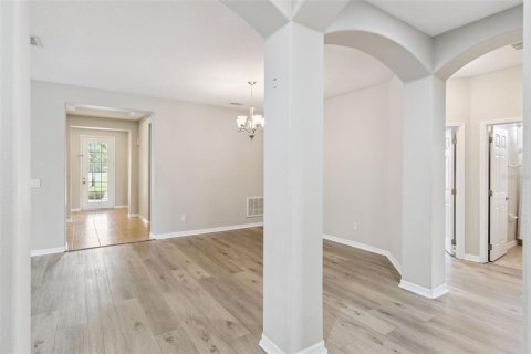 Купить виллу или дом в Уиндермир, Флорида 12 комнат, 223.99м2, № 2110522 - фото 5