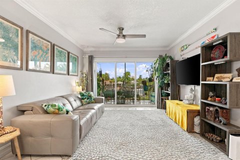 Copropriété à vendre à Pompano Beach, Floride: 1 chambre, 64.1 m2 № 2435457 - photo 12