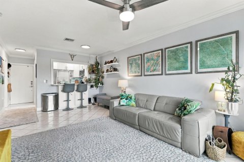Copropriété à vendre à Pompano Beach, Floride: 1 chambre, 64.1 m2 № 2435457 - photo 17