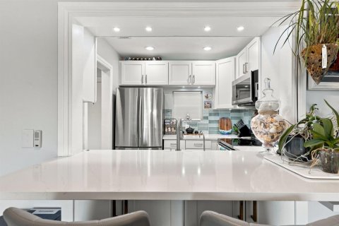 Copropriété à vendre à Pompano Beach, Floride: 1 chambre, 64.1 m2 № 2435457 - photo 8