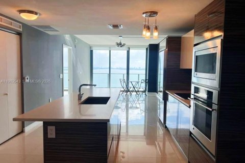 Купить кондоминиум в Майами, Флорида 2 спальни, 101.73м2, № 2048080 - фото 17