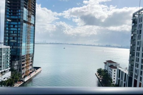 Купить кондоминиум в Майами, Флорида 2 спальни, 101.73м2, № 2048080 - фото 7