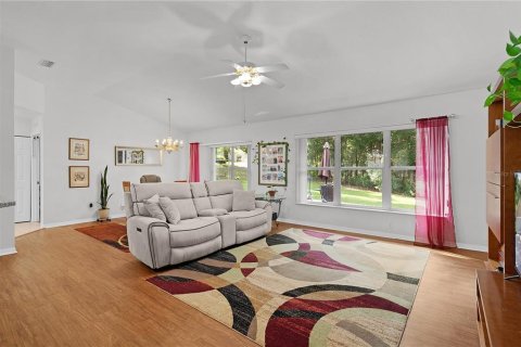 House in Ocala, Florida 3 bedrooms, 147.99 sq.m. № 1793915 - photo 6