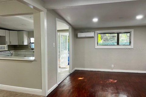 Casa en alquiler en Clermont, Florida, 2 dormitorios, 103.12 m2 № 2167760 - foto 5