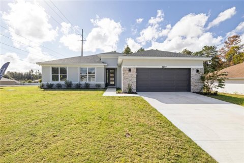 Casa en venta en Ocala, Florida, 4 dormitorios, 174.01 m2 № 1788222 - foto 1
