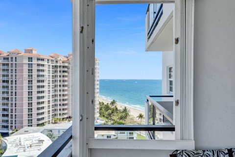 Condominio en venta en Lauderdale-by-the-Sea, Florida, 2 dormitorios, 99.41 m2 № 2033385 - foto 28