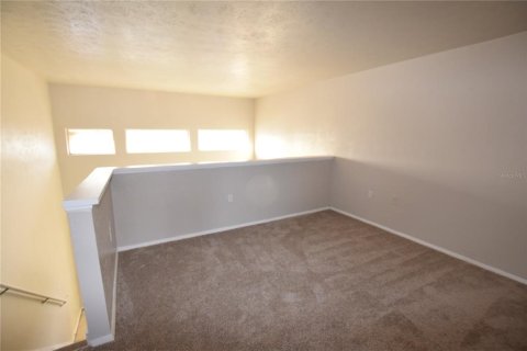 Condo in Orlando, Florida, 1 bedroom  № 2379770 - photo 17