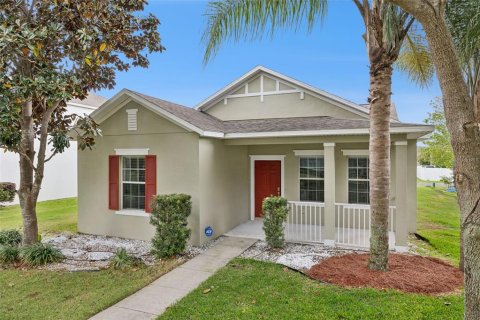 House in Apopka, Florida 3 bedrooms, 178.37 sq.m. № 2106836 - photo 3