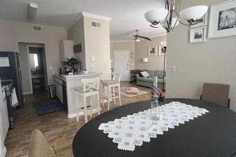 Condo in Orlando, Florida, 1 bedroom  № 2202822 - photo 5