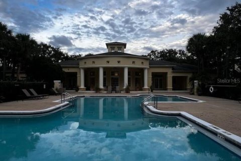 Condo in Orlando, Florida, 1 bedroom  № 2202822 - photo 11