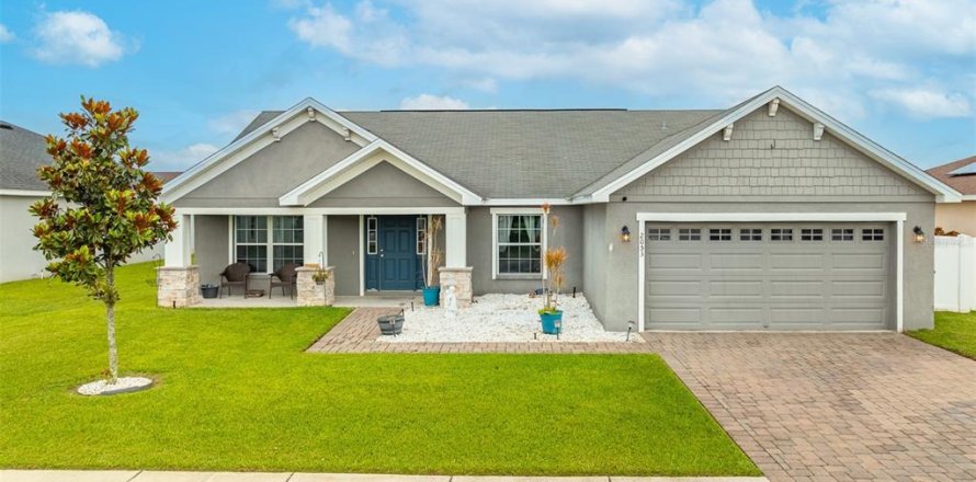 House in Bartow, Florida 3 bedrooms, 176.89 sq.m. № 1775038
