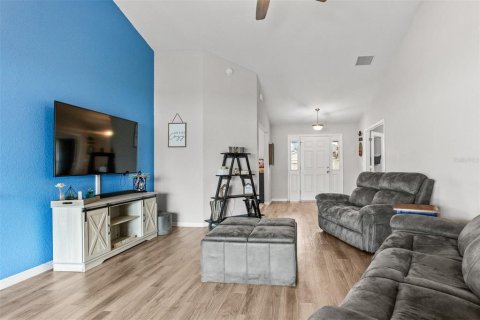 House in Bartow, Florida 3 bedrooms, 176.89 sq.m. № 1775038 - photo 8