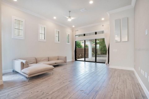 Villa ou maison à vendre à Orlando, Floride: 4 chambres, 363.34 m2 № 2151361 - photo 15