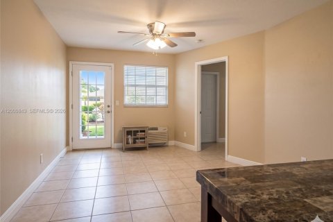 Condo in Pompano Beach, Florida, 1 bedroom  № 2065471 - photo 10
