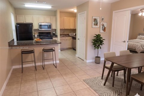 Condo in Pompano Beach, Florida, 1 bedroom  № 2065471 - photo 11