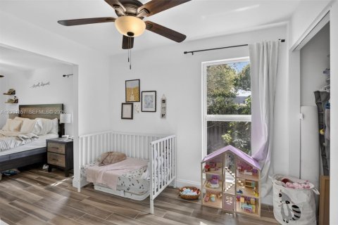 Casa en venta en Sunrise, Florida, 4 dormitorios, 182.09 m2 № 2247287 - foto 26