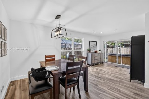 Casa en venta en Sunrise, Florida, 4 dormitorios, 182.09 m2 № 2247287 - foto 13